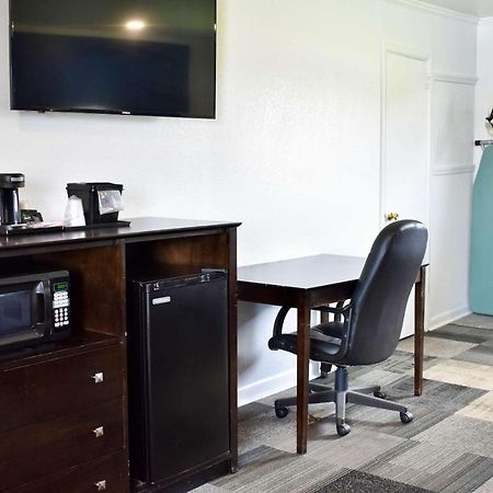 Rodeway Inn Swainsboro Luaran gambar