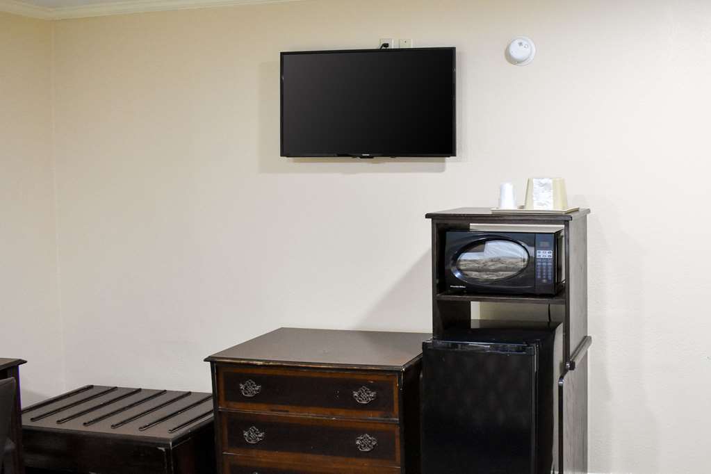 Rodeway Inn Swainsboro Bilik gambar