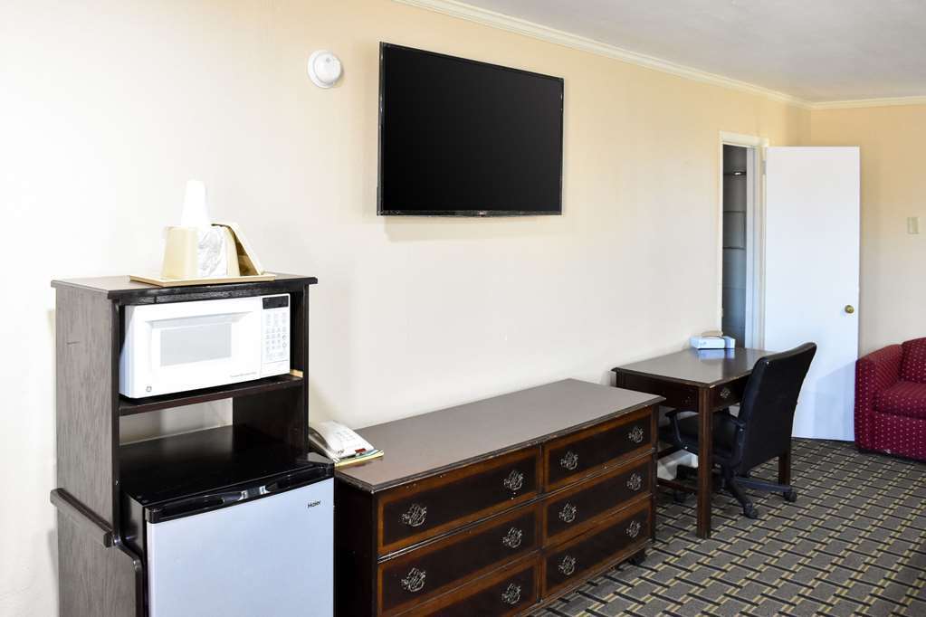 Rodeway Inn Swainsboro Bilik gambar