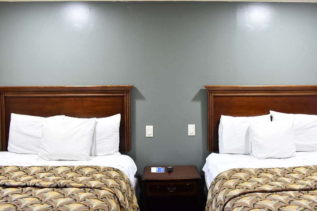 Rodeway Inn Swainsboro Bilik gambar